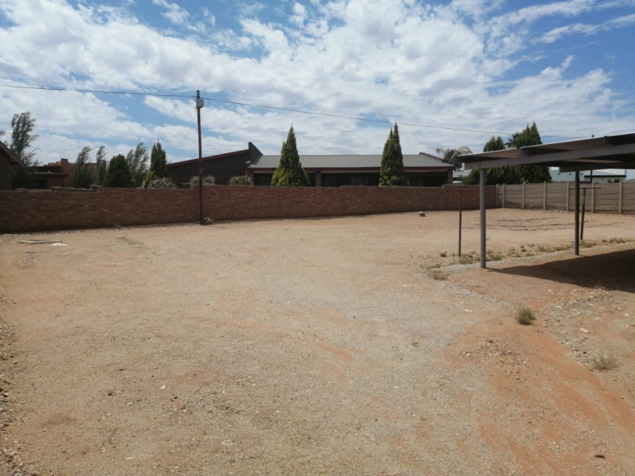 3 Bedroom Property for Sale in Keidebees Northern Cape